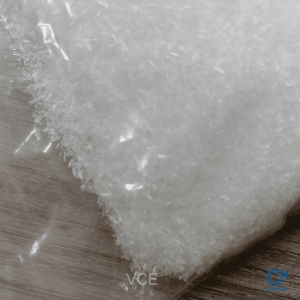 The fine, uniform, white crystalline powder texture of Huachem 3-O-Ethyl Ascorbic Acid, a high-purity cosmetic preservative.