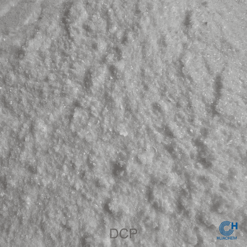 The fine, uniform, white crystalline powder texture of Huachem Dimethylmethoxy Chromanyl Palmitate, a high-purity cosmetic preservative.